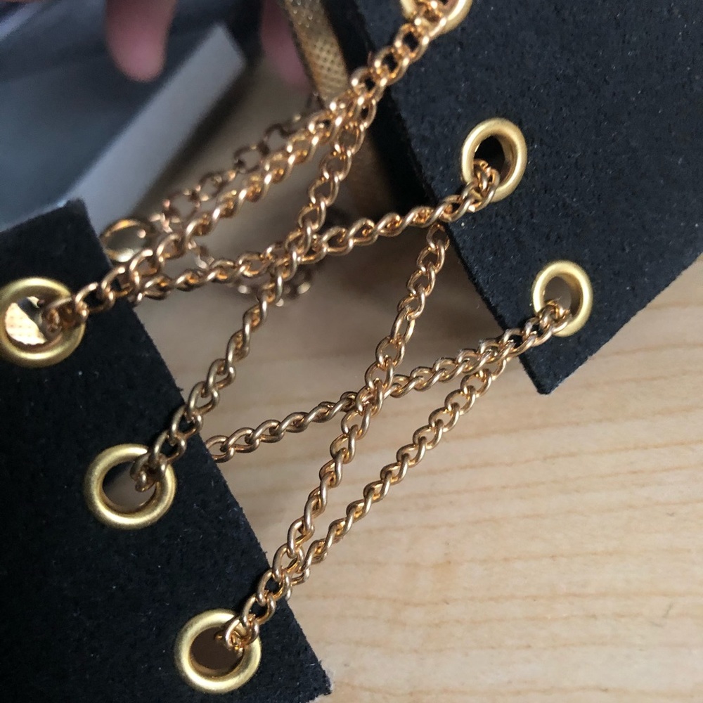(Free over $20) gold chain lace up choker
